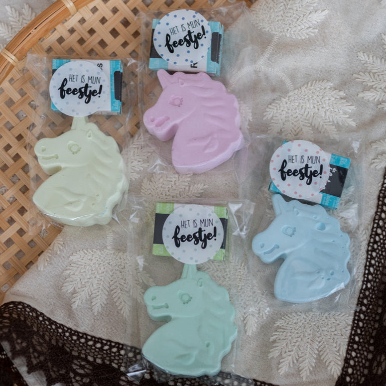 Unicorn stoepkrijt traktatie